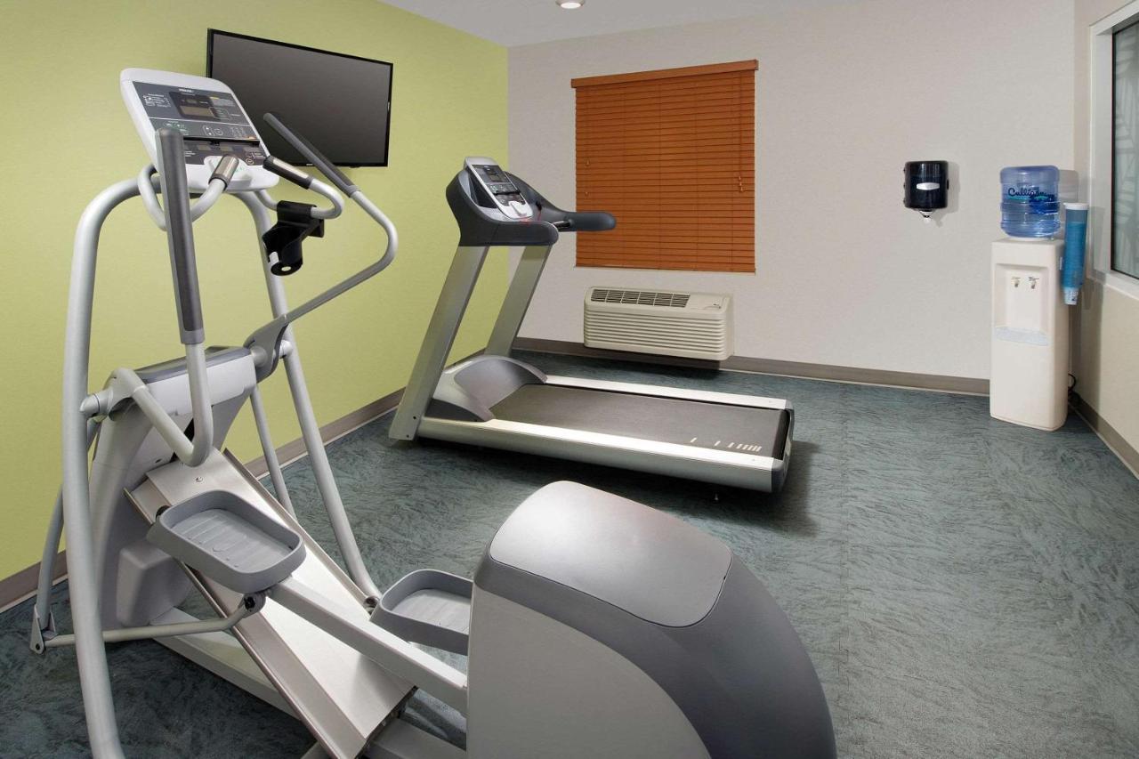 Woodspring Chicago Hotel 2*